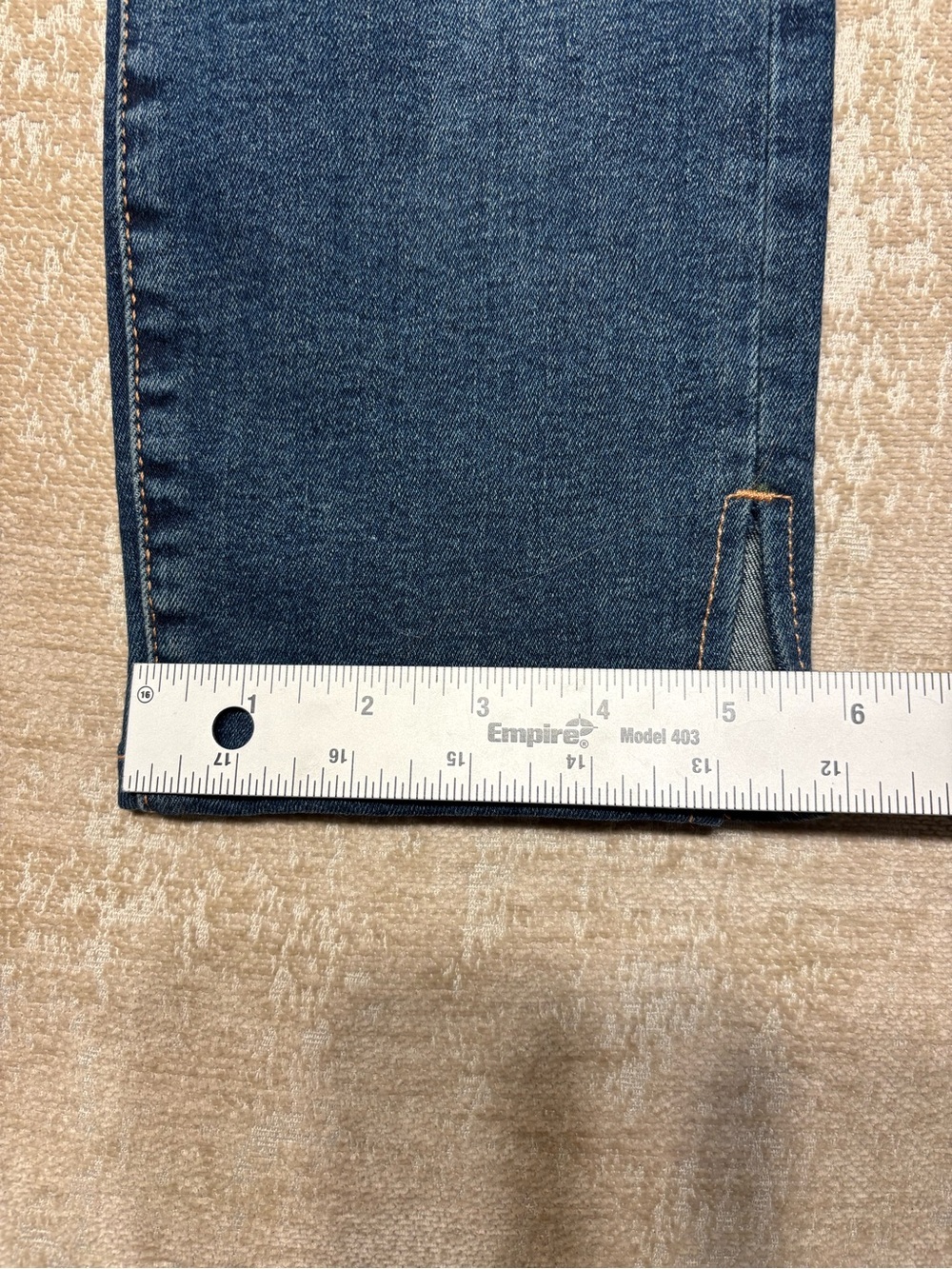 π·οΈ Good American Good Capri Skinny Jeans Mid Rise Crop Split Cuff Blue 4/27 NWT - Picture 8 of 16
